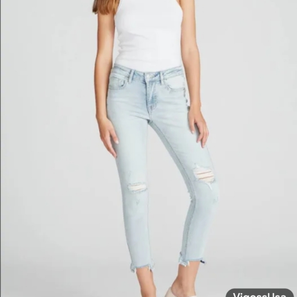 NWT Vigoss Marley Mid rise Skinny Jeans Size 30